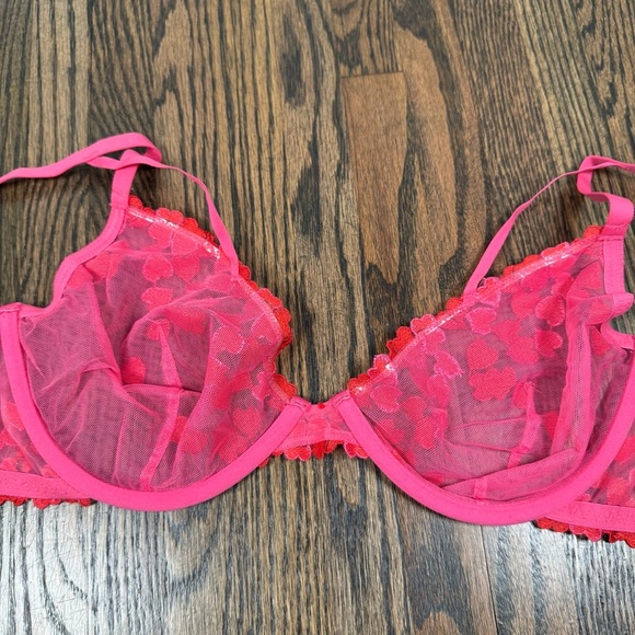 LOVE, VERA Embroidered Heart Lace Strappy Underwire Bra size 34D - Picture 5 of 7
